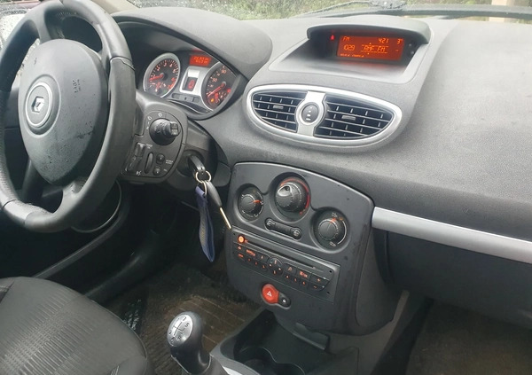 Renault Clio cena 7999 przebieg: 215000, rok produkcji 2009 z Drawsko Pomorskie małe 172